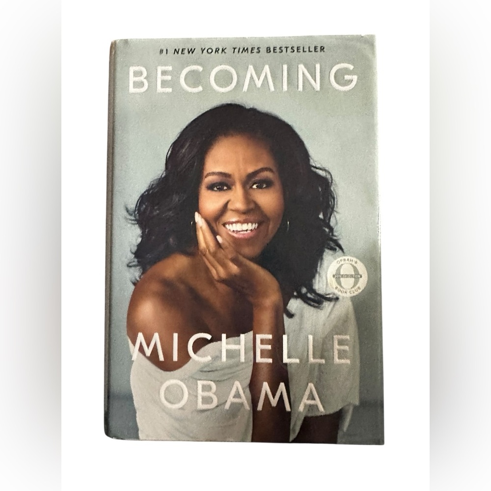 Becoming by Michelle Obama Hardcover
